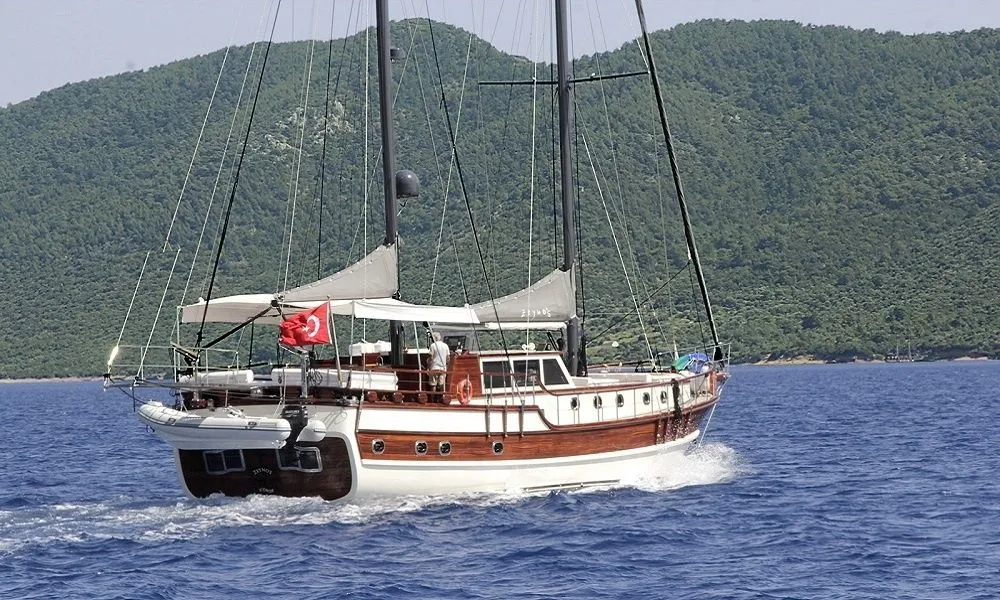 Чартер Zeyno's - 3