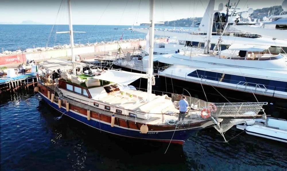 Explore Naples on a 24m 5 Cabin Gulet Rental