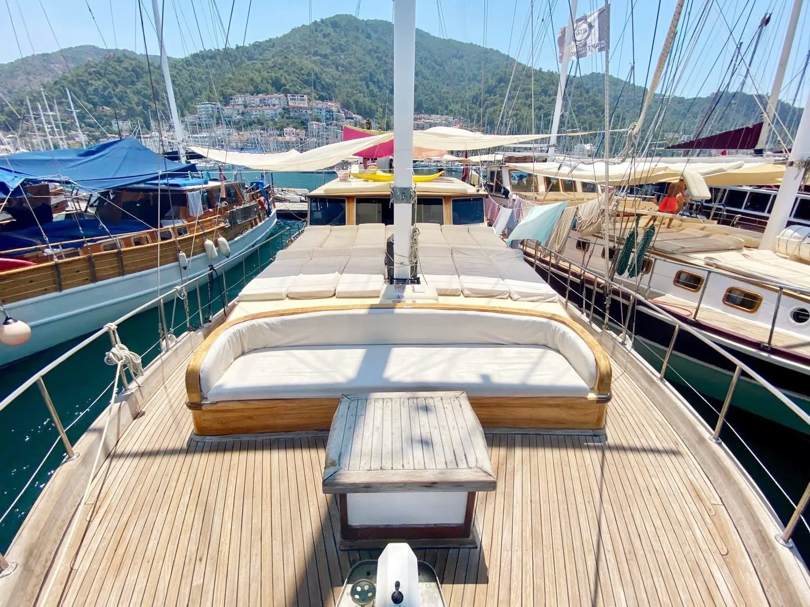 Arif Kaptan 2 Charter Boat