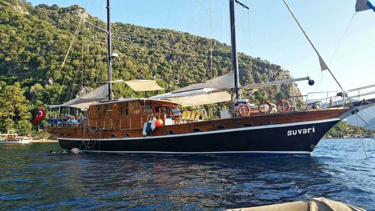 Explore Marmaris on a 24.5m Rental Boat