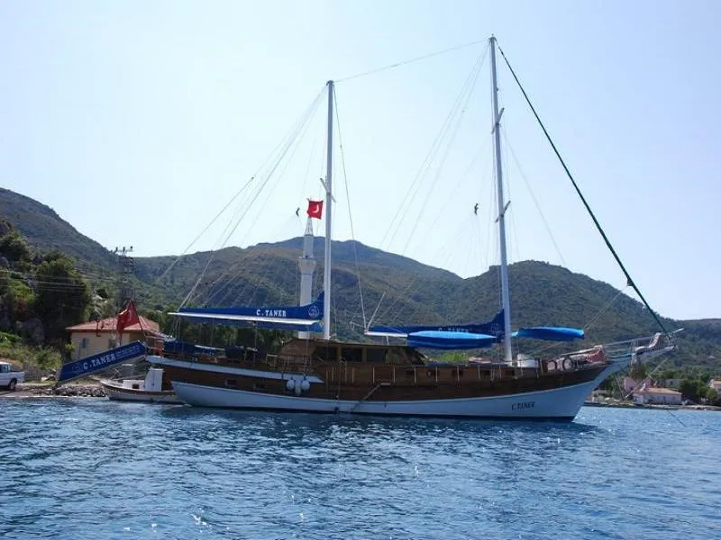 Чартер C. Taner - 3