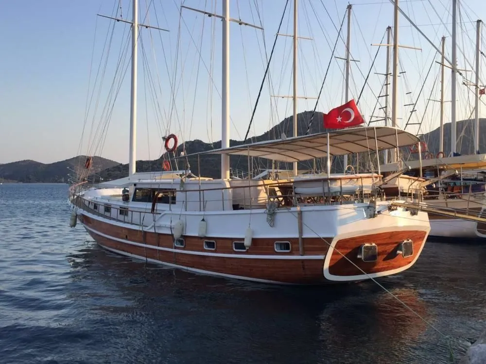 Charter a 25m Boat in Fethiye