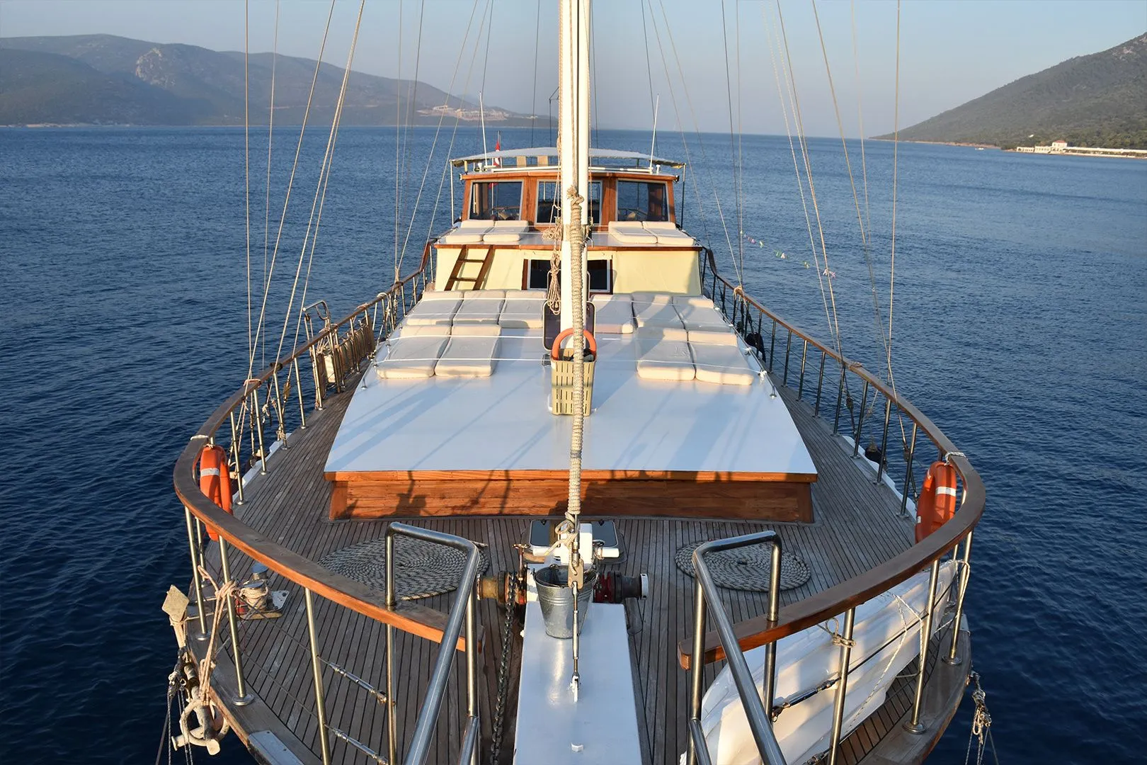Odyssey Kiralık Teknesi - 4