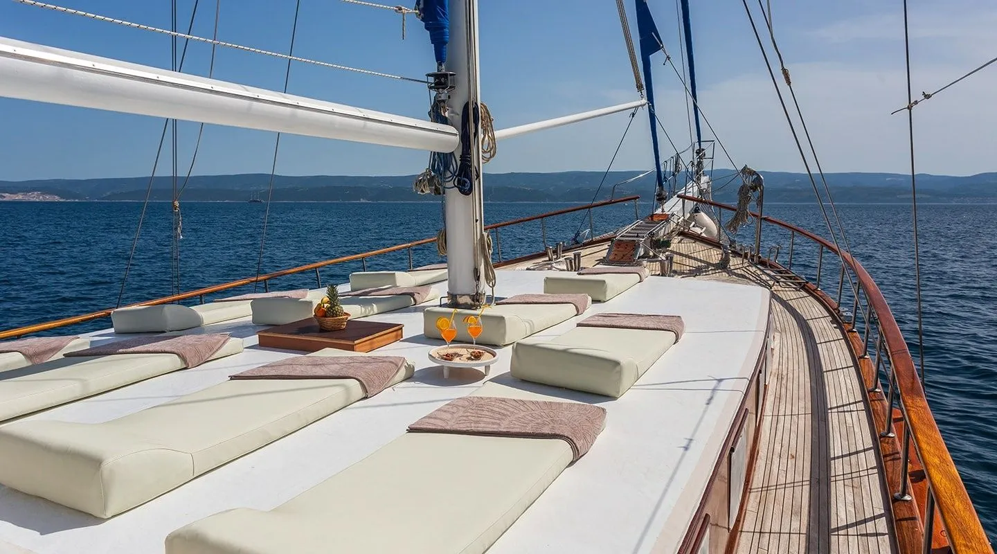 Andi Star Charter Boat