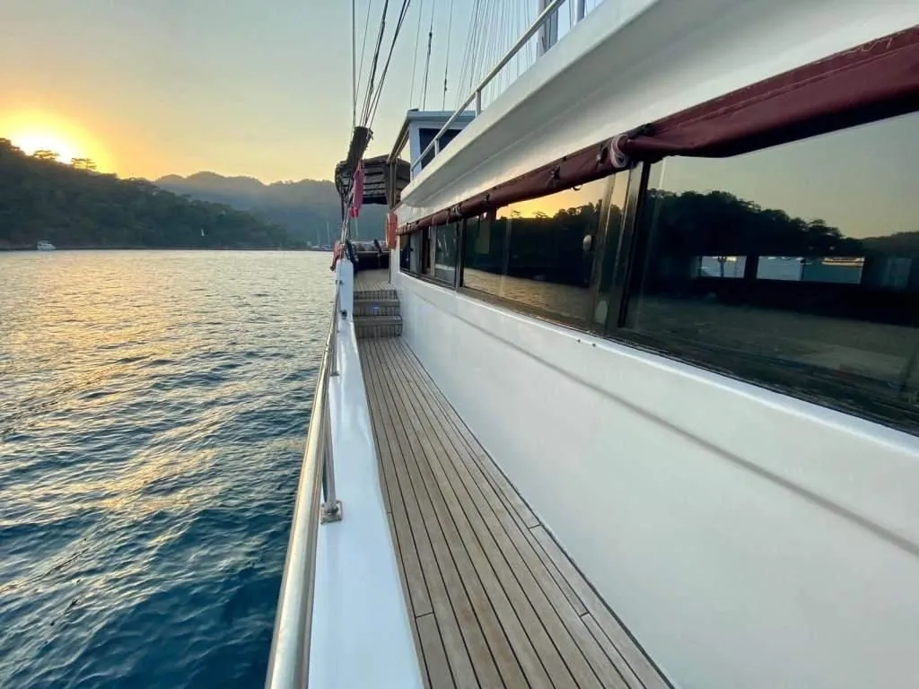 Чартер Aribeyi - 5