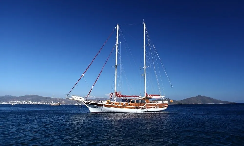 Explore Bodrum on a 25m Rental Gulet