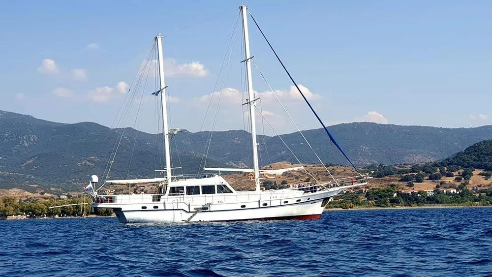 Explore Mykonos City on a 26.8m 4 Cabin Gulet Rental