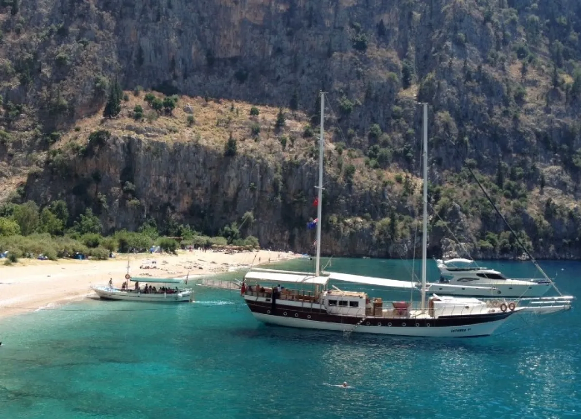 Alaturka 81 Charter Boat - 3