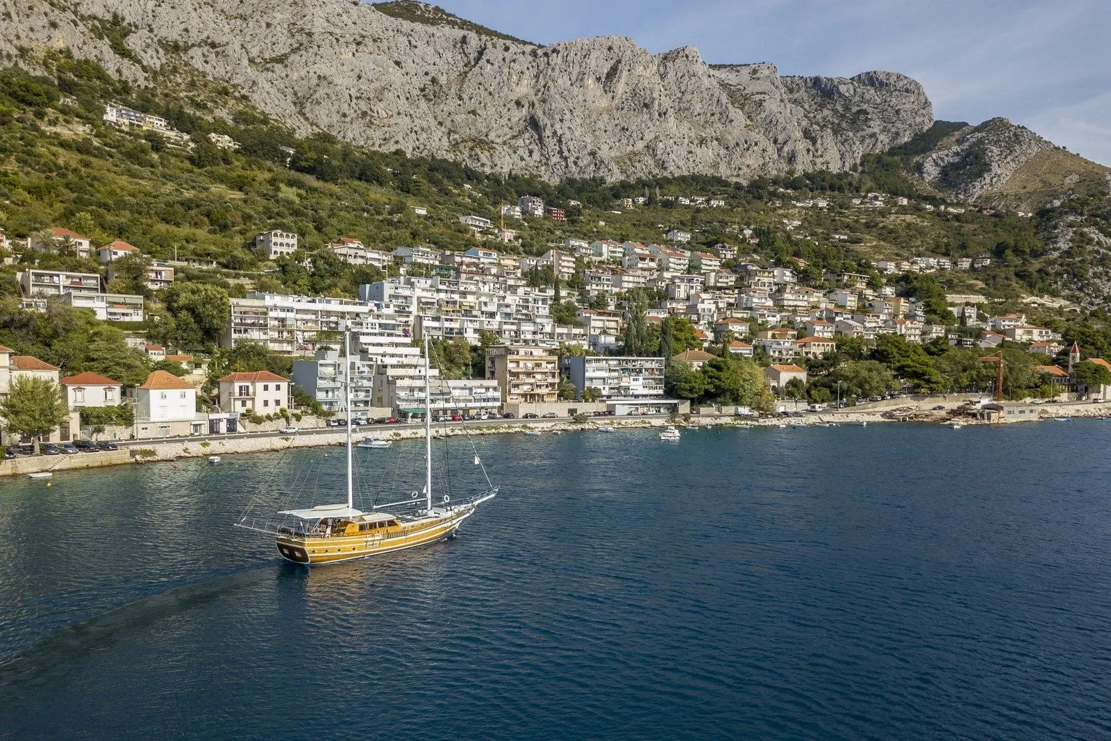 Чартер Andjeo - 4