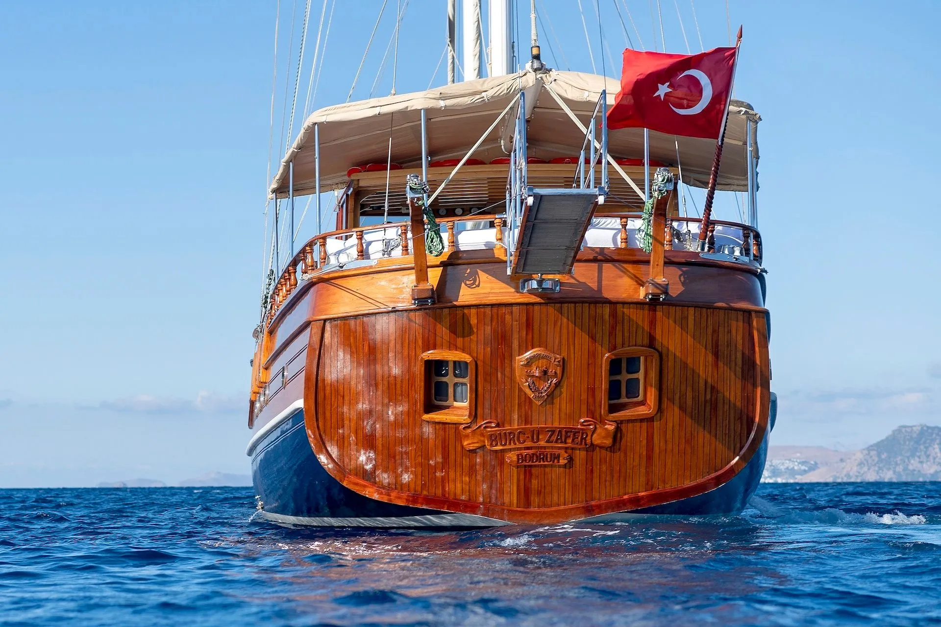 Burc-U Zafer Kiralık Teknesi - 3