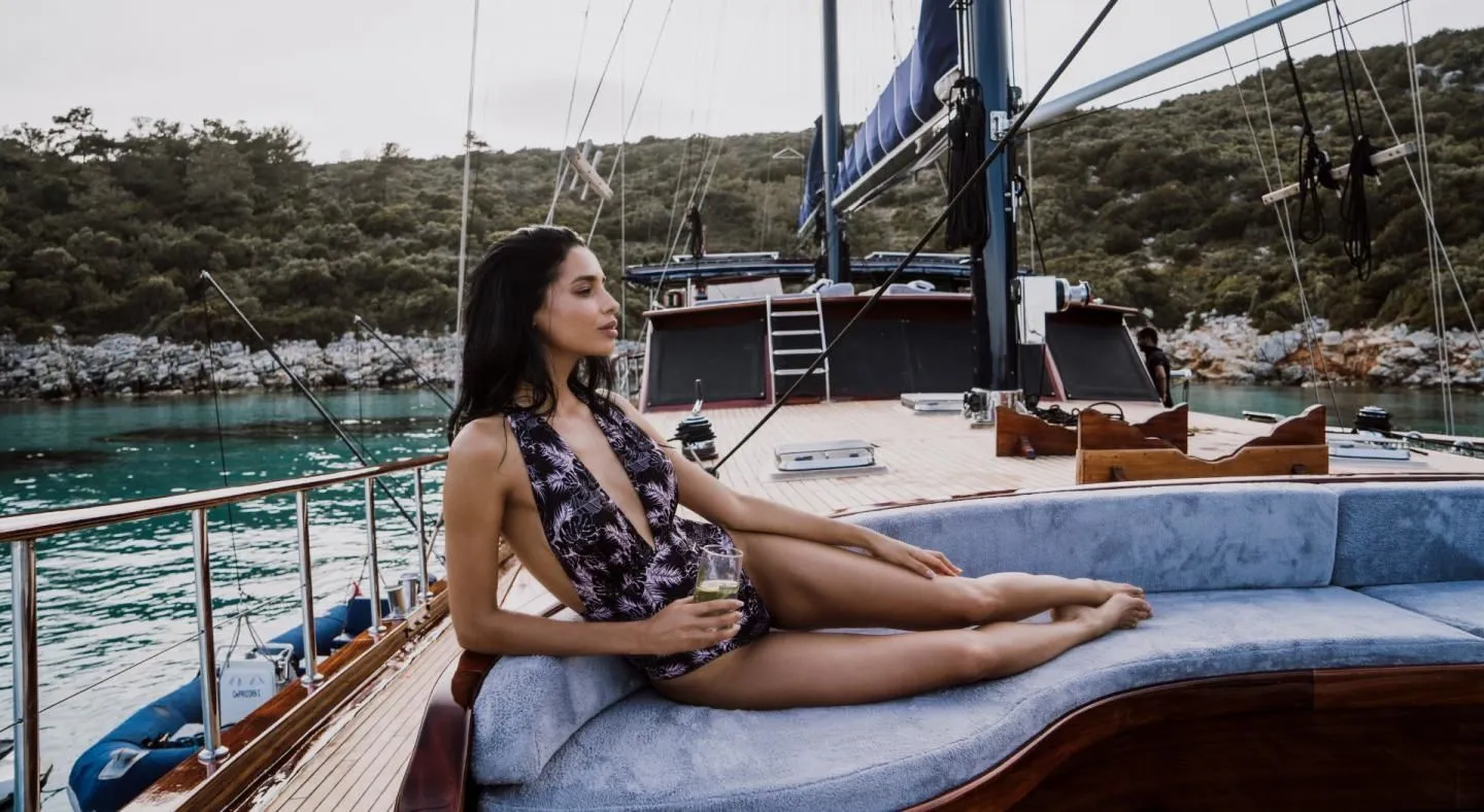 Capricorn 1 Kiralık Teknesi - 4