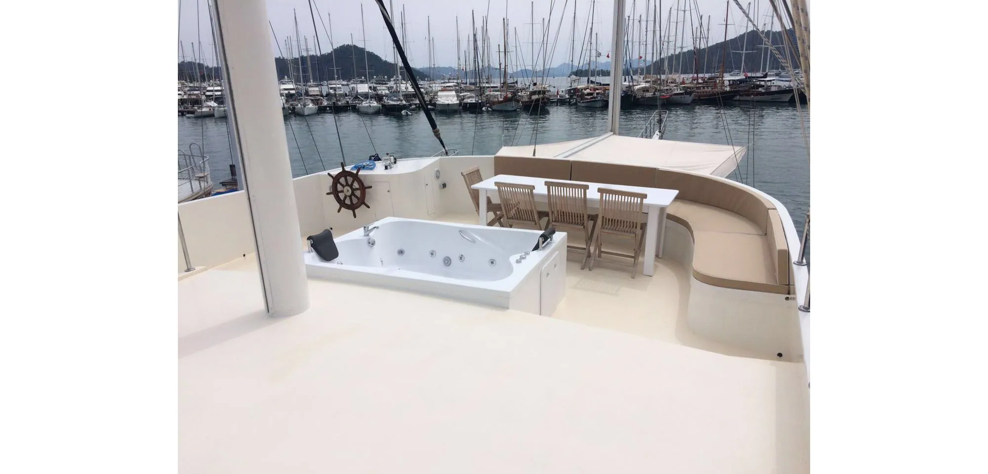 Чартер Escape - 4