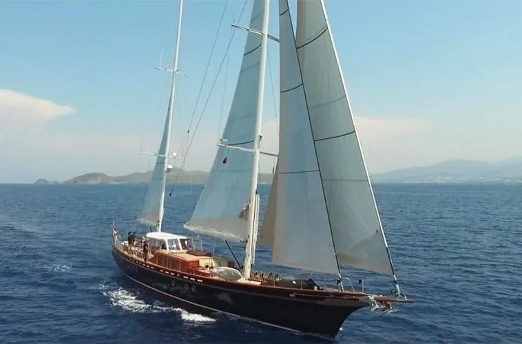 Ilios Charter Boat - 3