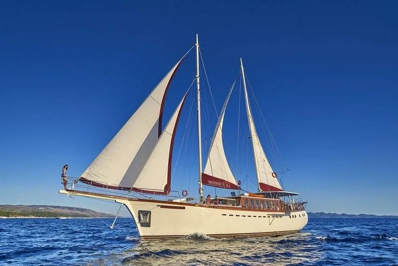 Boot - Charter a 27m Boat in Split