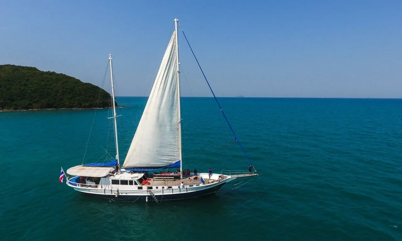 Olina Charterboot - 3