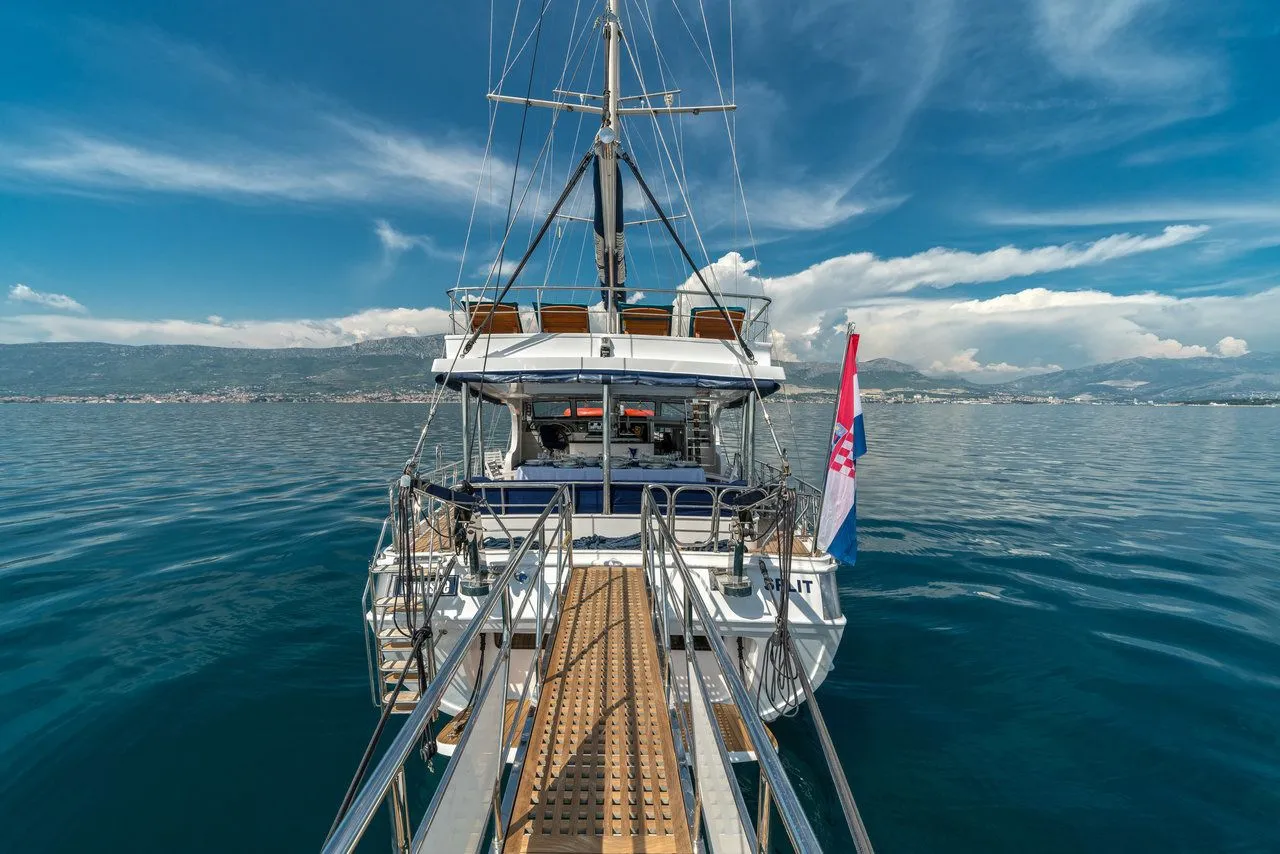 27.5m Kastela Gulet Hire