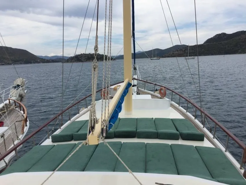 Чартер Umut - 3