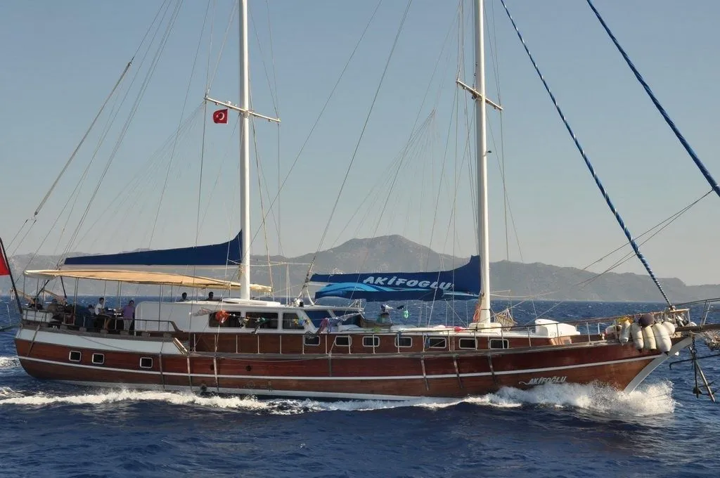 Akifoglu Charter Boat - 5