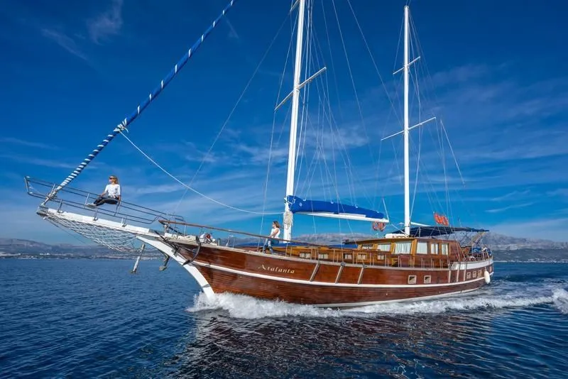 Explore Stobreč on a 28m Rental Gulet