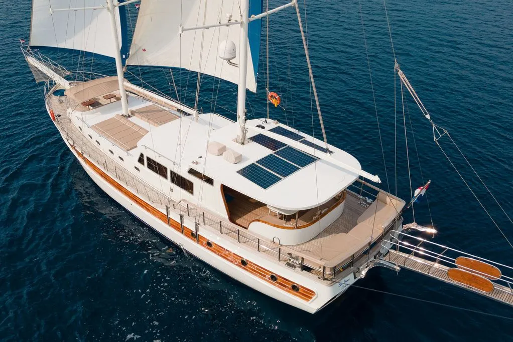28m Trogir 6 Cabin Gulet Hire