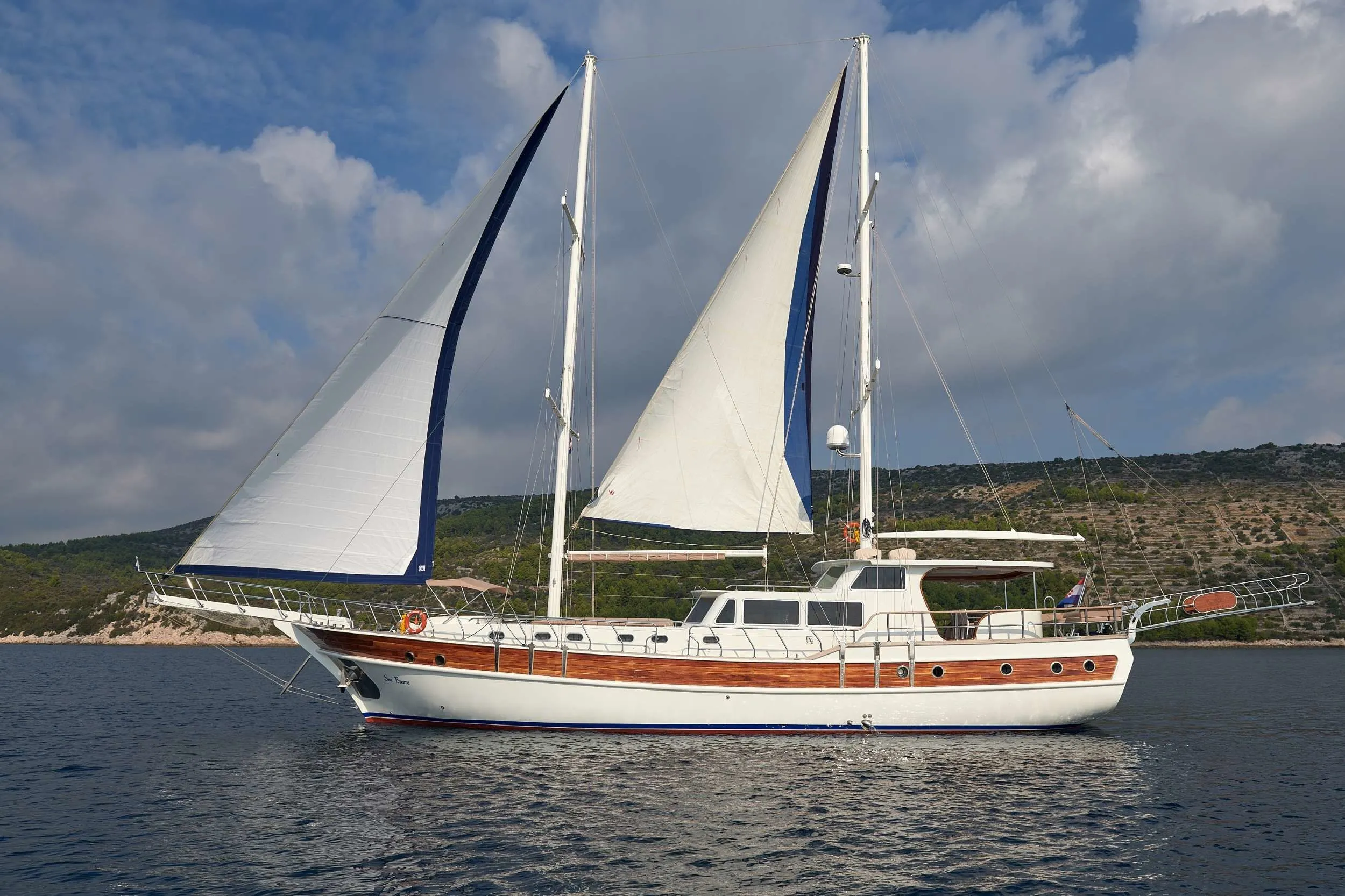 28m Trogir 6 Cabin Gulet Hire