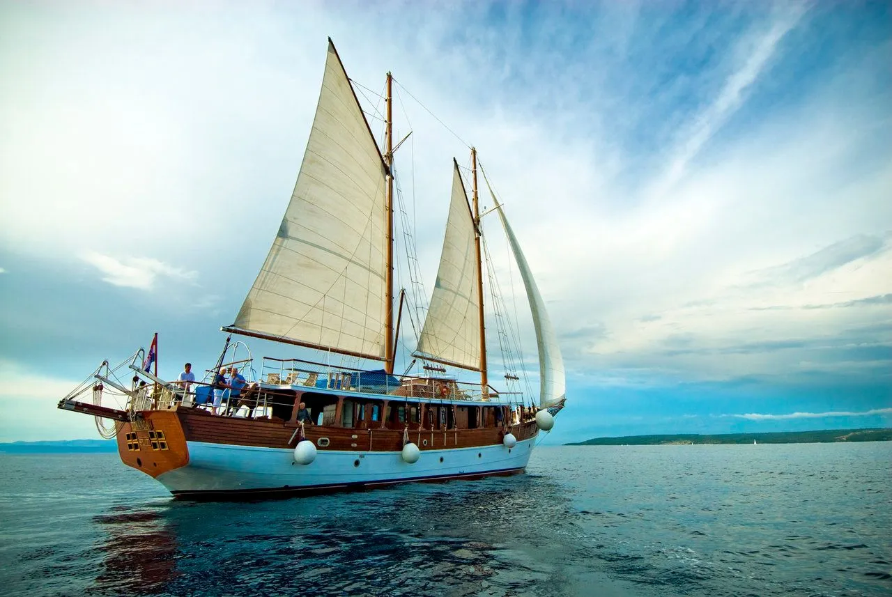 Explore Stobreč on a 28.4m 8 Cabin Gulet Rental