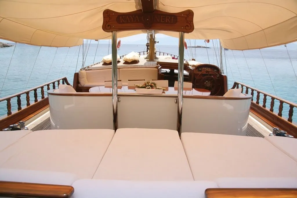 Kaya Guneri 2 Charter Boat - 5