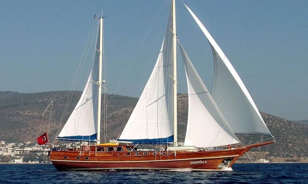 Enderim A Charter Boat - 3