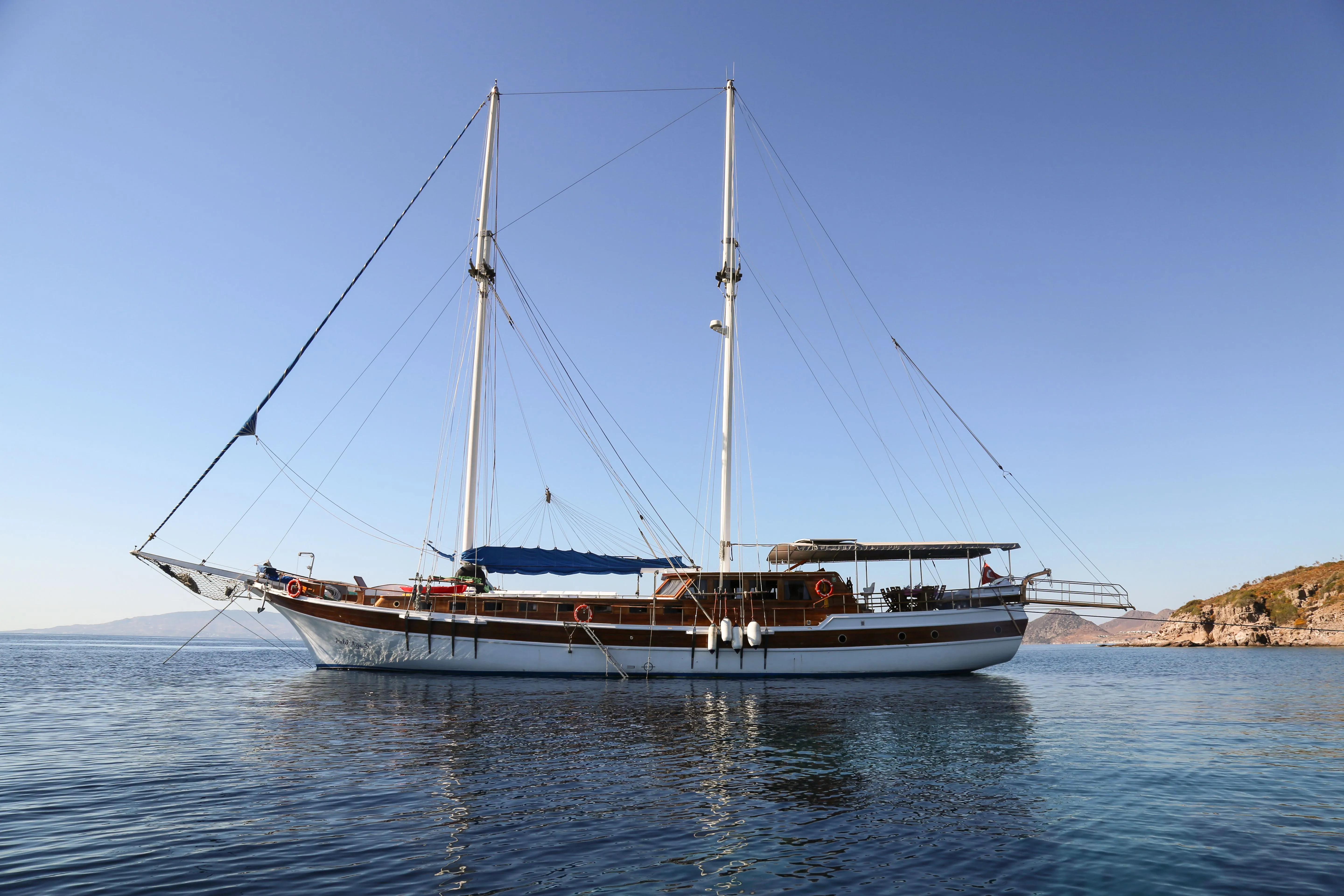 Halil Aga 3 Charter Boat - 4