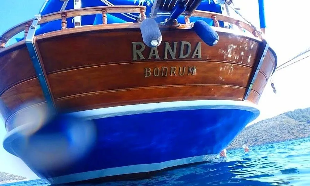 Randa Charter Boat