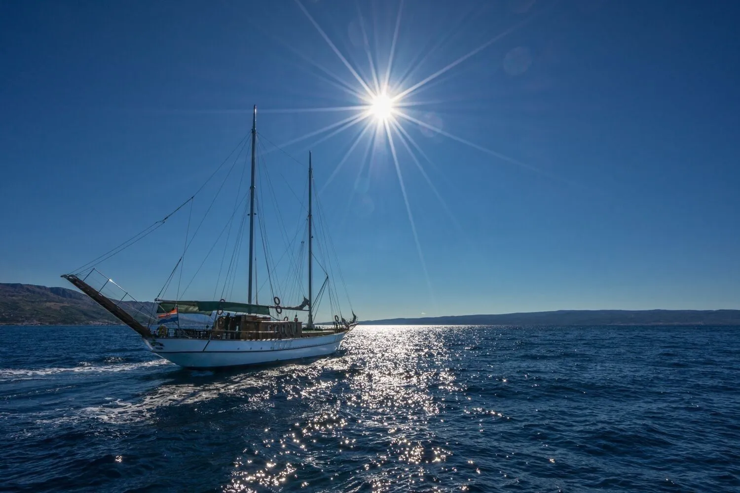 Alisa Charter Boat