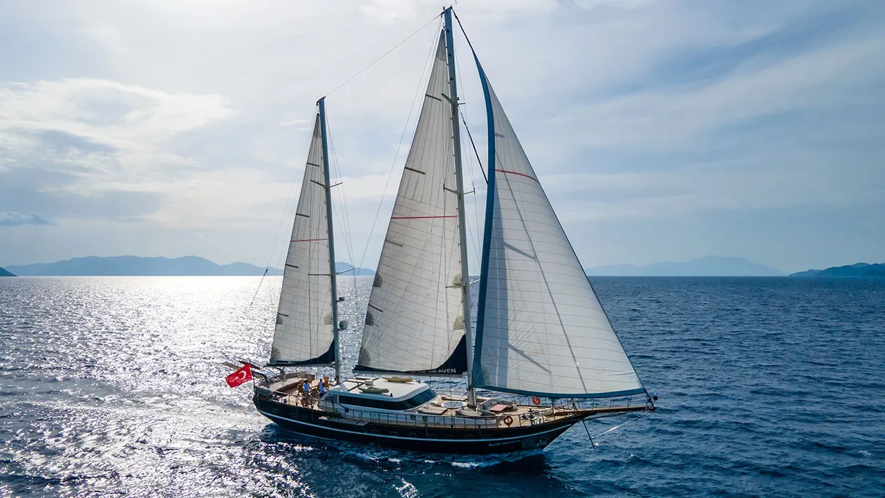 Blue Heaven Charter Boat - 3