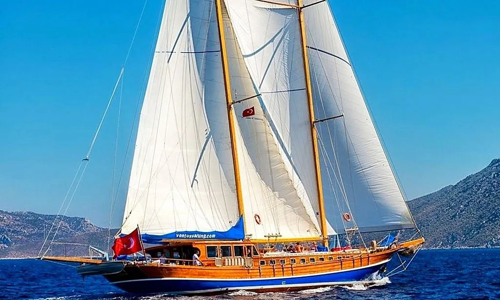 Borina Charter Boat - 4