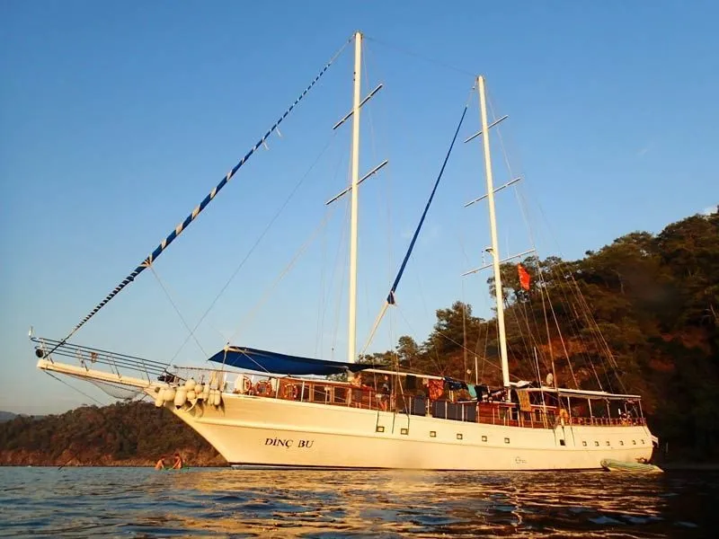 Чартер Dinc Bu - 3