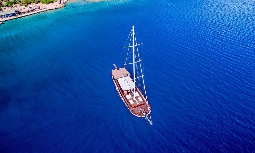 Freedom Kiralık Teknesi - 4