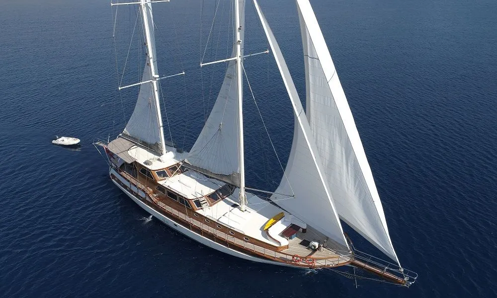 İlknur Sultan Charter Boat - 1