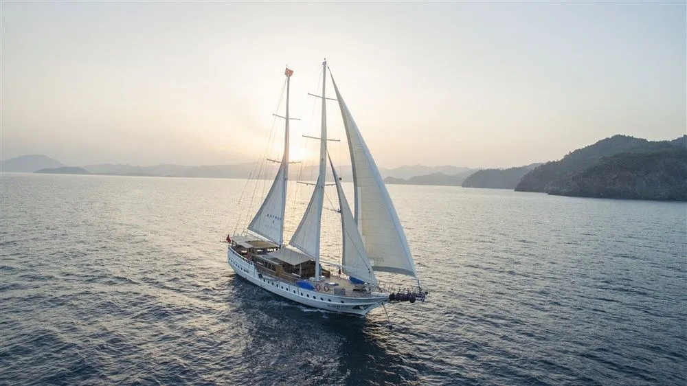 Чартер Kayhan 8 - 5