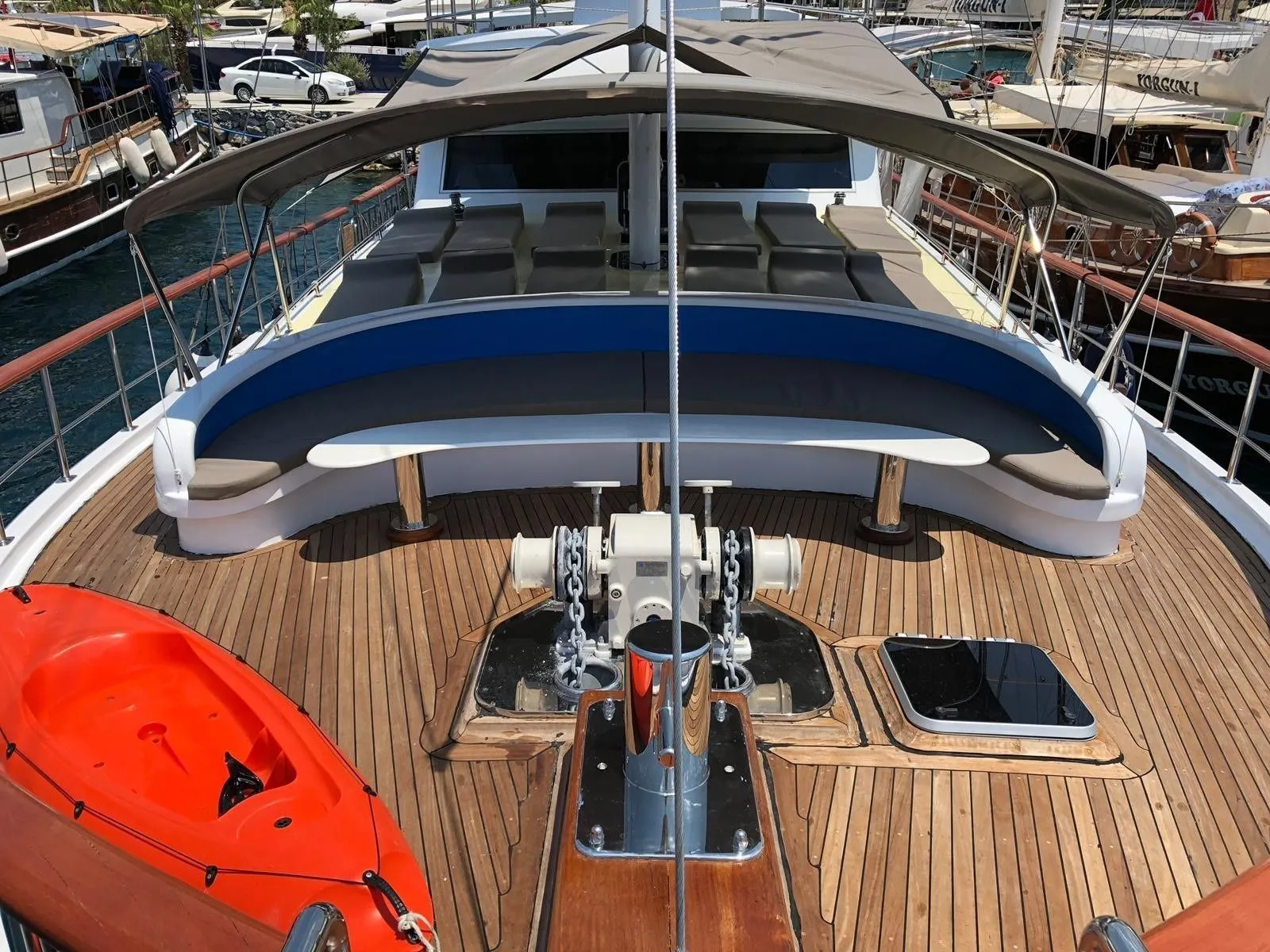 Yarimadali Charter Boat