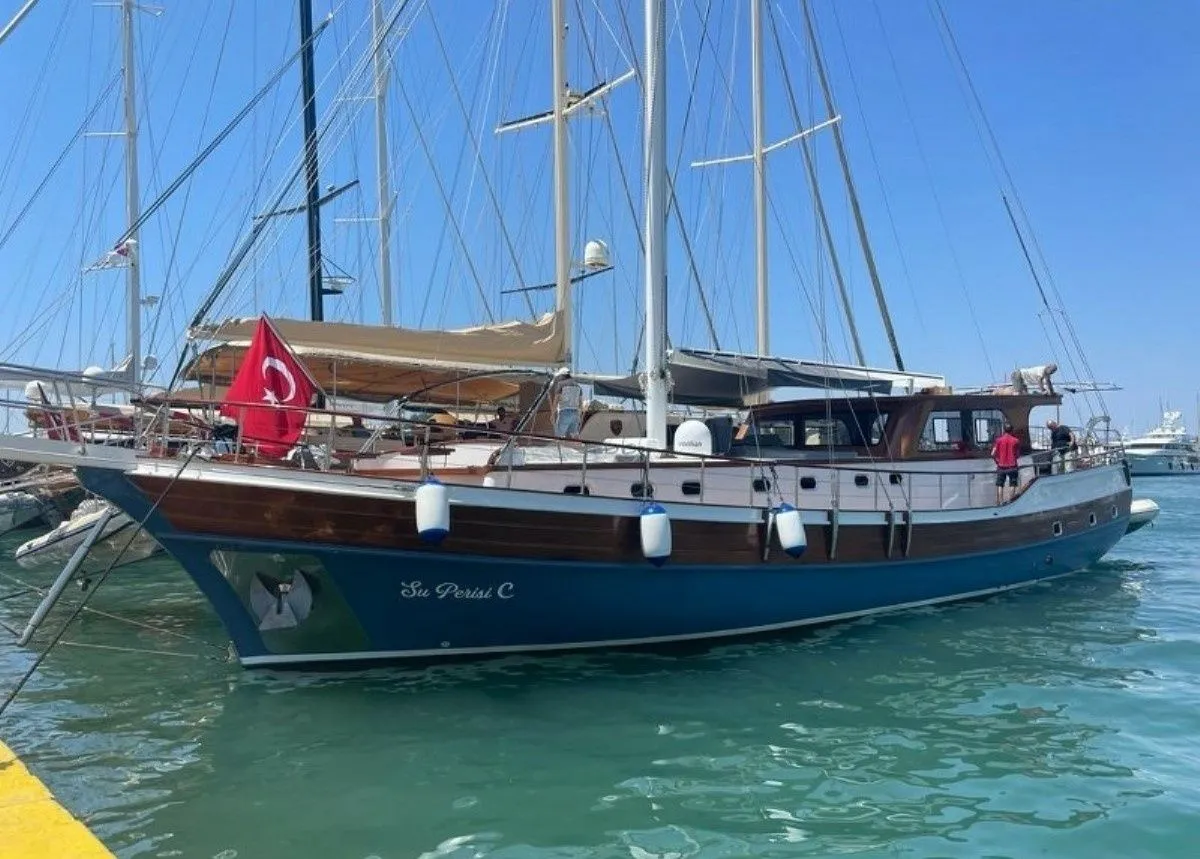 Su Perisi C Charter Boat - 2