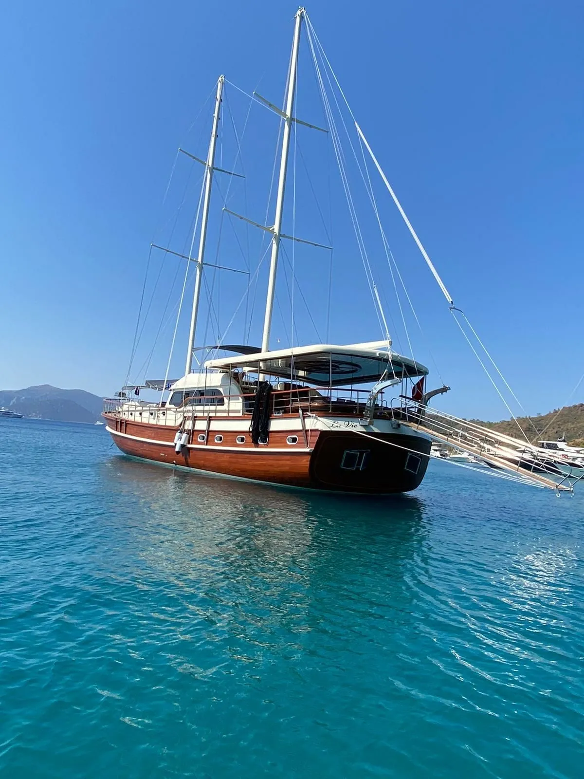 Чартер La Vie - 3