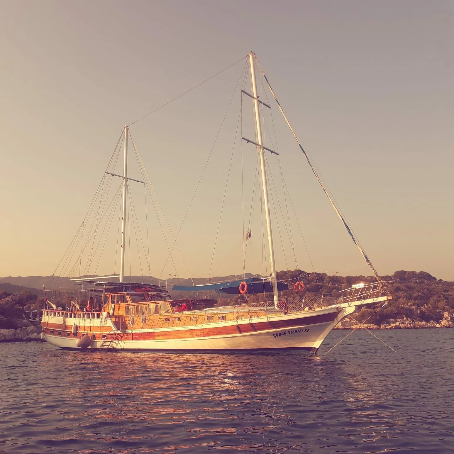 Coban Yildizi Charter Boat
