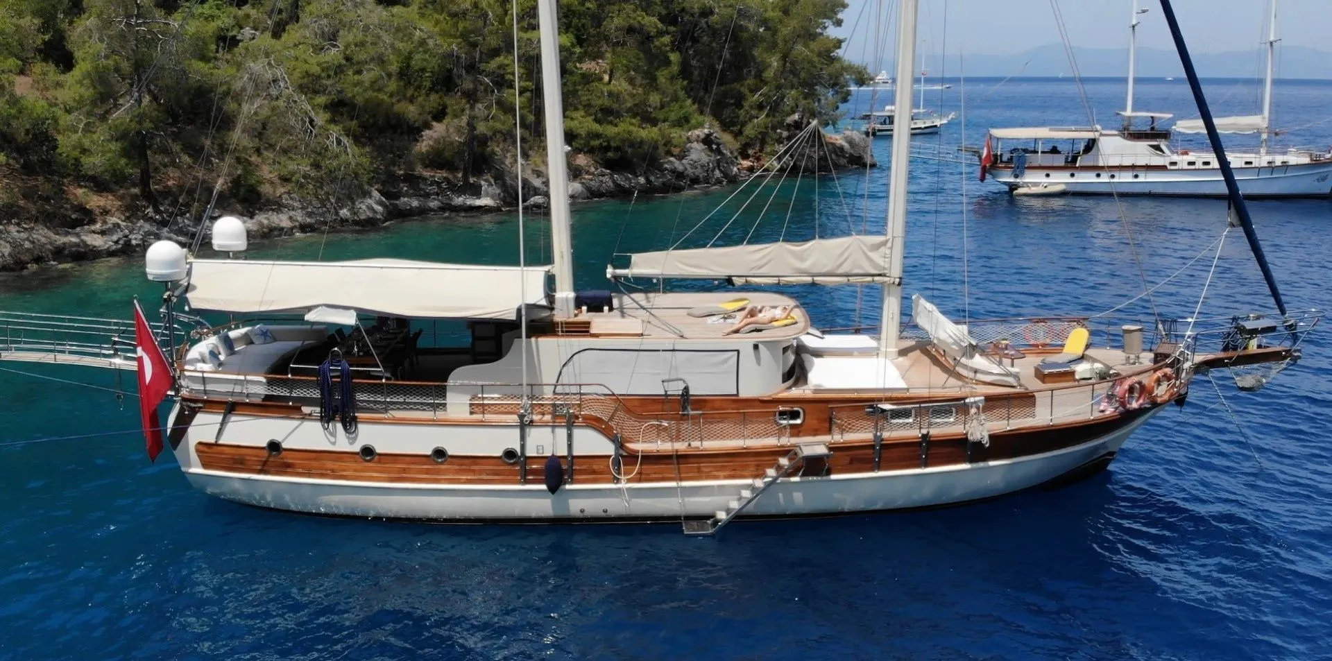 Cemre Mila Charter Boat