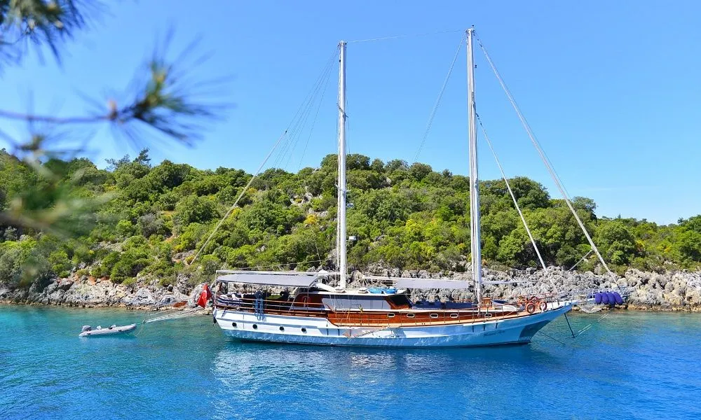 Mehmet Ayaz Charter Boat