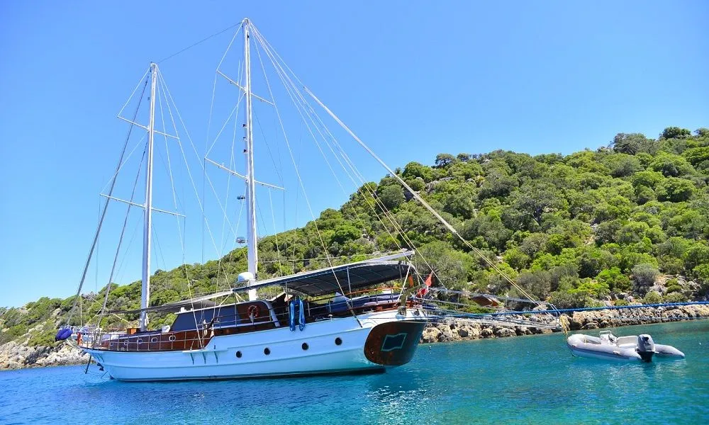 Mehmet Ayaz Charter Boat