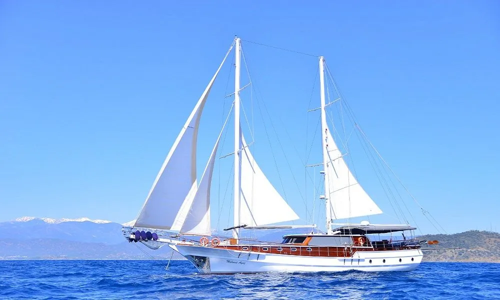 Charter a 24m 5 Cabin Gulet in Fethiye
