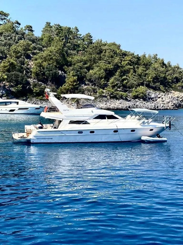 Charter a 17m Motor Yacht Gulf Craft 56 in Fethiye