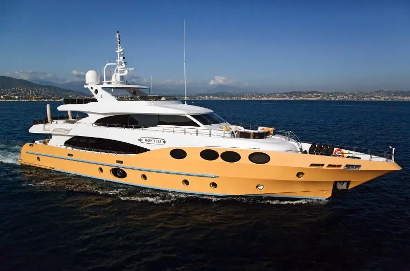 Rent a 38.4m Gulf Craft Majesty 125 Motor Yacht in Bodrum