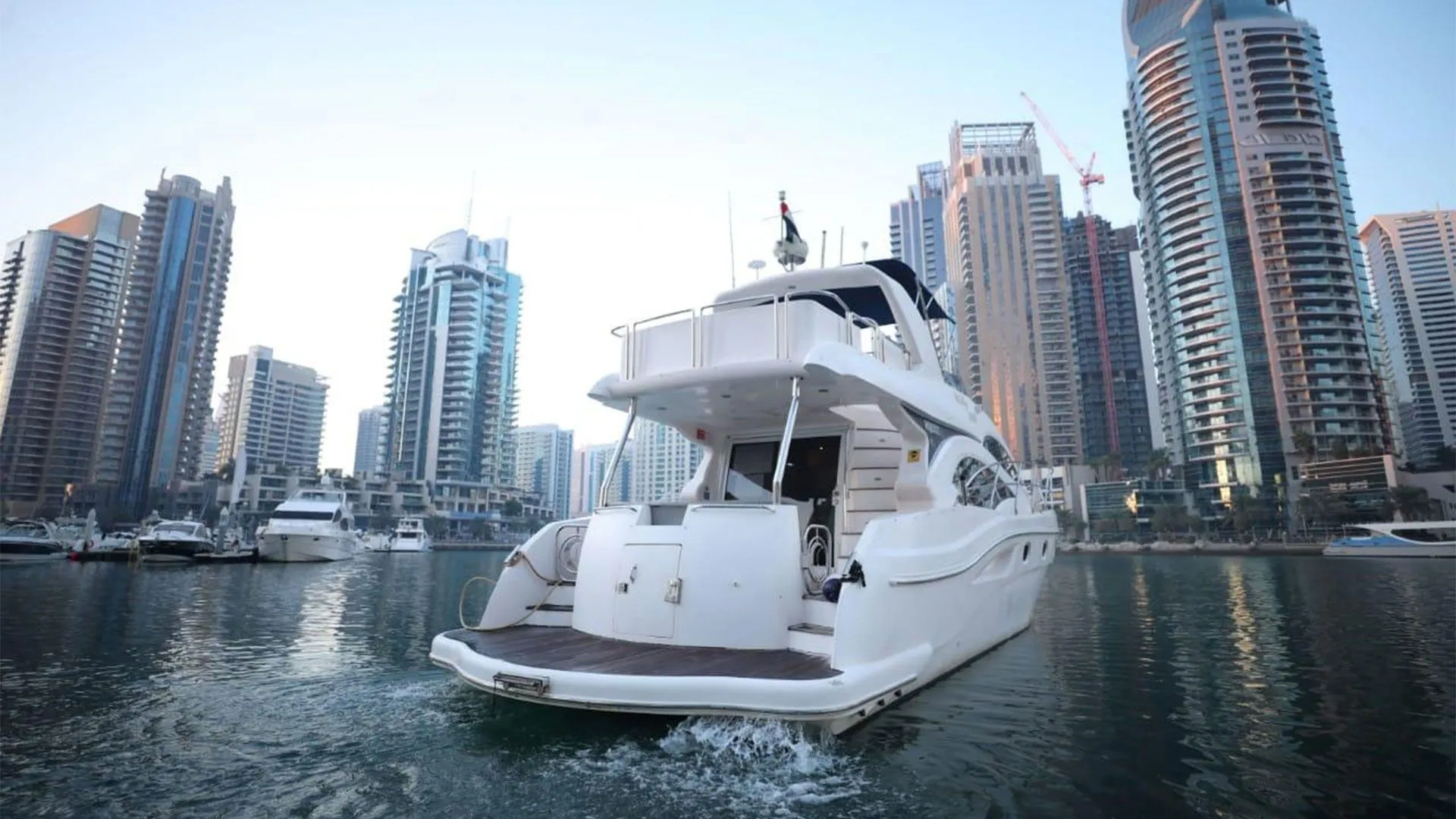 Yacht Alee Kiralık Teknesi