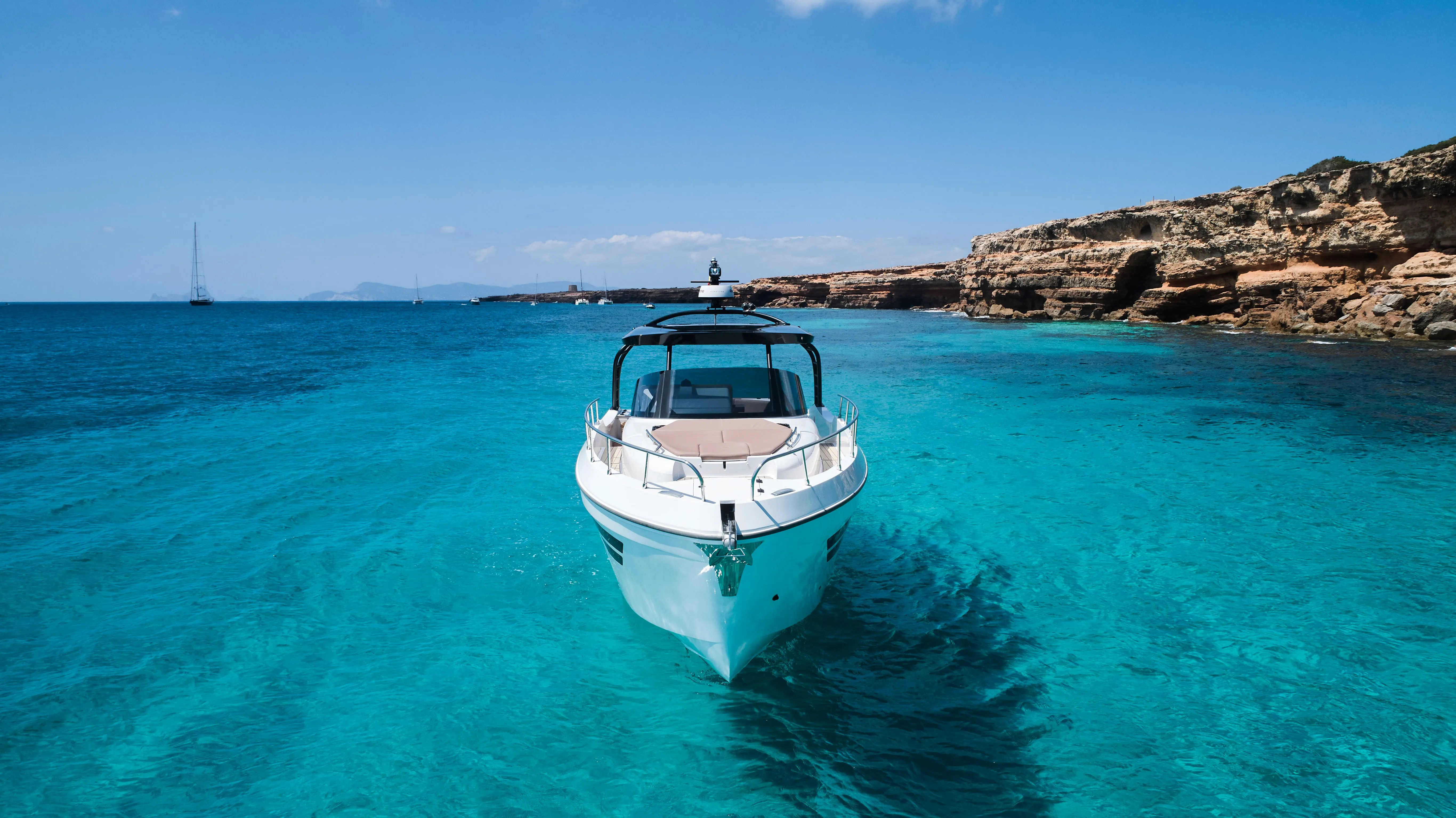 Чартер Santacruz - 3