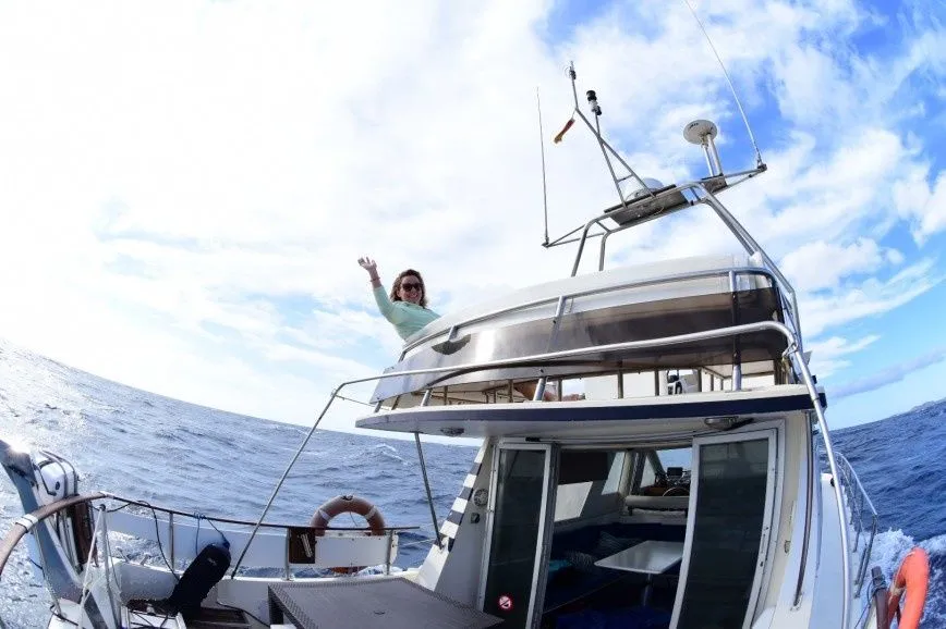 15m Las Galletas Guy Couach 1400 Fly Hire